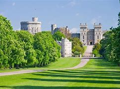 edengirlsslough's tweet photo. We live in such a beautiful county and would like to encourage everyone to visit your local park linked to #MentalHealthAwareness week's theme of βNatureβ #greatwindsorpark #runnymeade #uptonpark https://t.co/sJN5eB7HdH