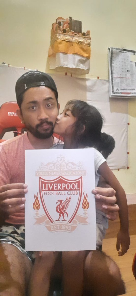 GusEkaDE1's tweet photo. @LiverpoolToken my daughter and i love Liverpool! greeting from BAlI
#LFC #BSC 
0xD64a488348a4aA8045aD89c1Fb7A901260830e61 https://t.co/ys8oPmXtwU