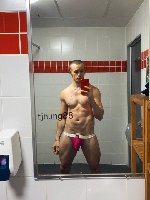 Wednesdays we wear pink ?? https://t.co/ZQv4DKj8My
