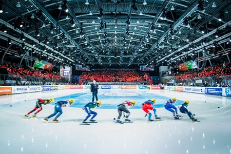 Yes! Onze nieuwe shorttracktrainer-coach niveau 3 opleiding staat online!! Een 15-weken programma! Start op dinsdag 25 mei. Meer informatie, data en inschrijving?➡️bit.ly/3tzV5HS. Wacht niet te lang met inschrijven. Vol = vol.