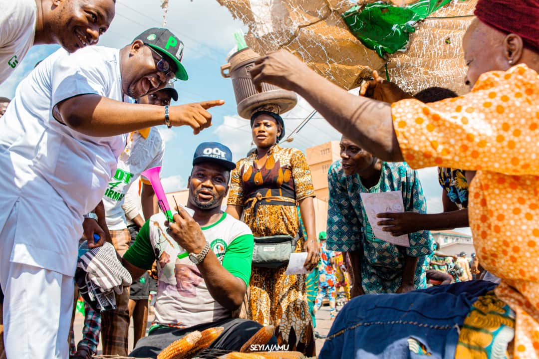 Tim51177377's tweet photo. IRE DE!!!

Oyo LG Poll: Ogbomoso South Local Government Chairmanship Election.

May 22nd, 2021

The voice of the people is the voice of victory.

Vote wisely. https://t.co/BRszJqzV3n