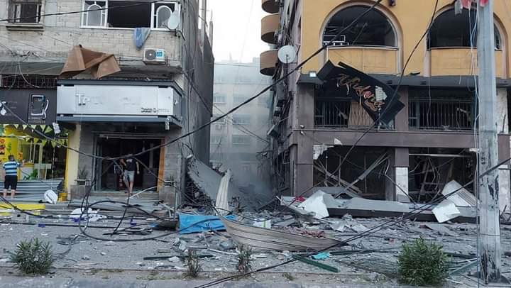 alicefrsd's tweet photo. Chaque nouveau bilan du Ministere de la Santé de #Gaza fait froid dans le dos. 43 morts, dont 13 enfants, et 296 blessés dans l’enclave côtière sous blocus israélien. https://t.co/eTNMx0kNcb