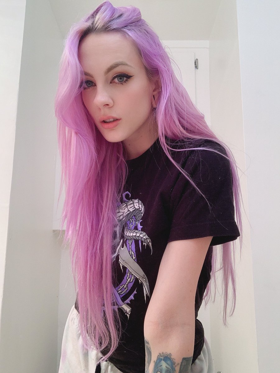 Courtney Dawne tweet media