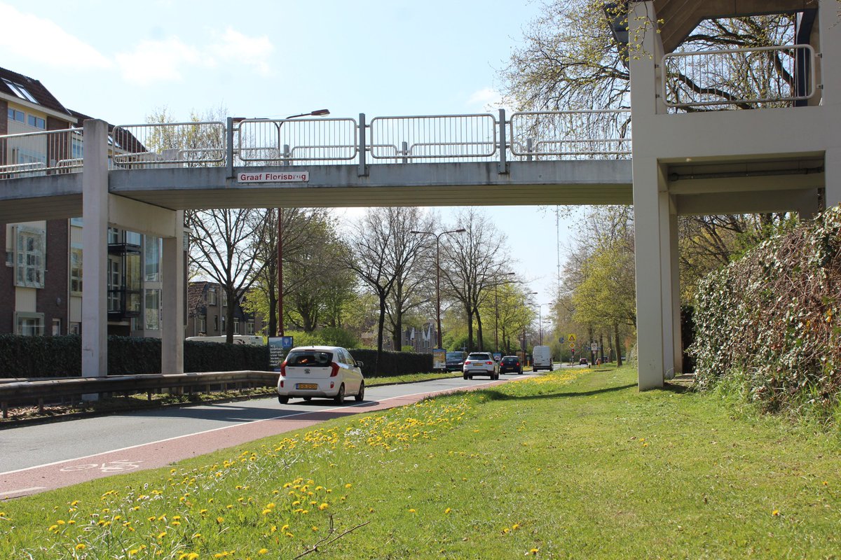 De Mobiliteitsvisie is vastgesteld. Graag willen we weten wat je belangrijk vindt bij het opstellen van het uitvoeringsprogramma. Aanmelden voor een online bijeenkomst ➡️mobiliteitsbeleidnieuwegein@nieuwegein.nl

🔷Inwoners: 2 juni, 20.00-21.30 
🔷Ondernemers: 3 juni, 20.00-21.30