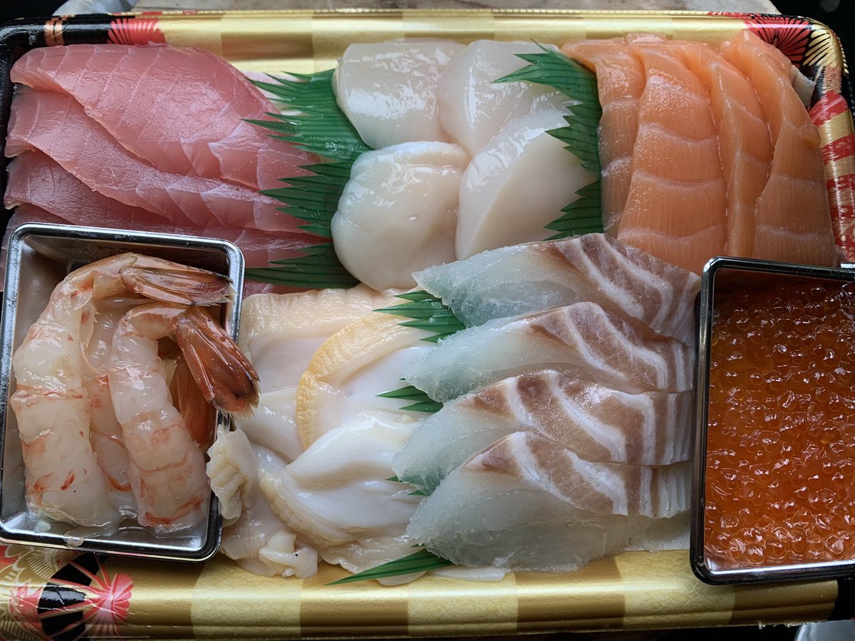 お疲れサロンパス😌

毎度ご存知
こんな時間からの晩メシ

お先に〜🐟🦐🐚🐠

#クマッタラーグループ