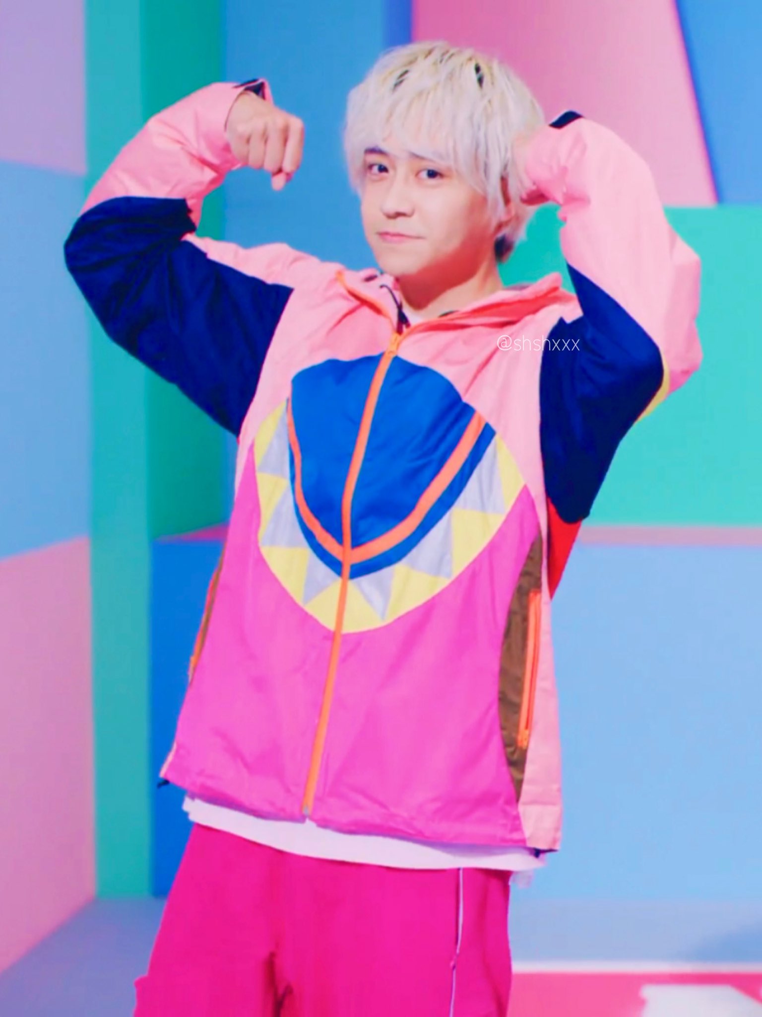 海外ディーラー製アイドルコンサート衣装◎紺◎海色花束覚醒服