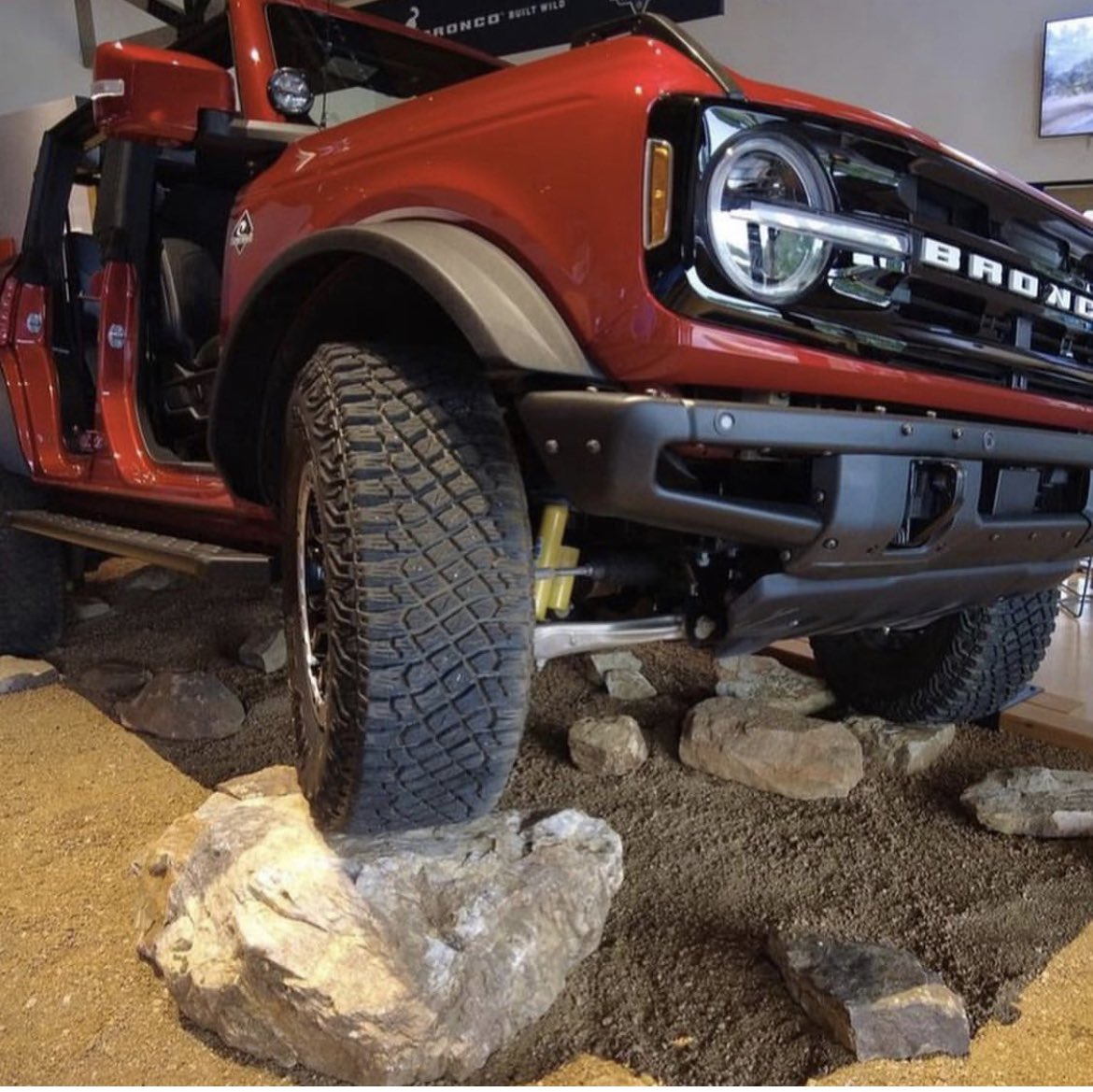 Humber_Motors's tweet photo. The new 2021 Bronco, big brother to the Bronco Sport you are seeing around town already, is climbing through the assembly line! 
We can’t wait to take the soft top down and doors off to hit the back roads of Western Newfoundland. #bronco #nltraffic #nlwx #nlpoli https://t.co/cwBeUZF8kM
