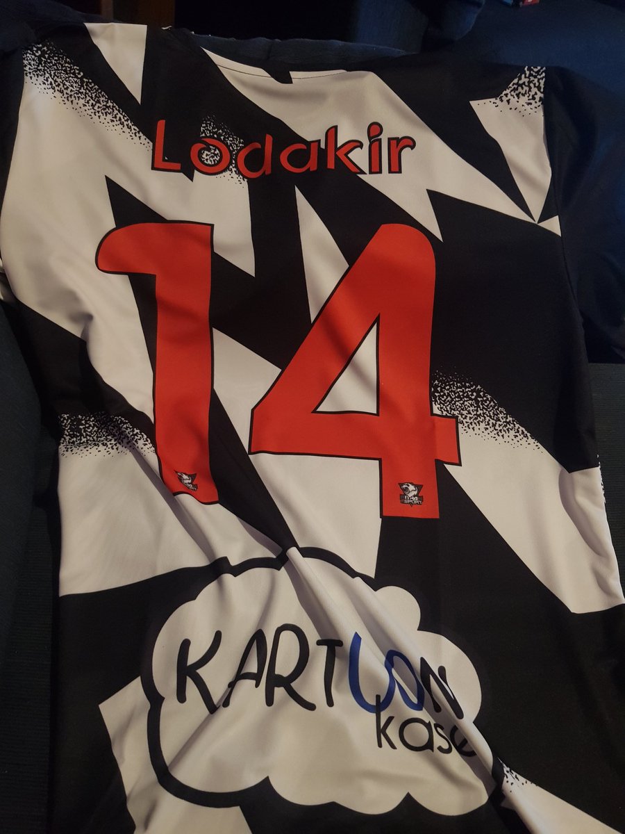 lodakir's tweet photo. Acaba de traemen la camisa del @NitrameSports un gran equipo y una pena no haber podido competir todo juntos esta temporada
A la siguiente volveremos con mas fuerzas
Y gracias a @brandorl124 y @javicas19831 por el detalle de la camisa 💪
#gonitram https://t.co/Vx1omdS9Kf