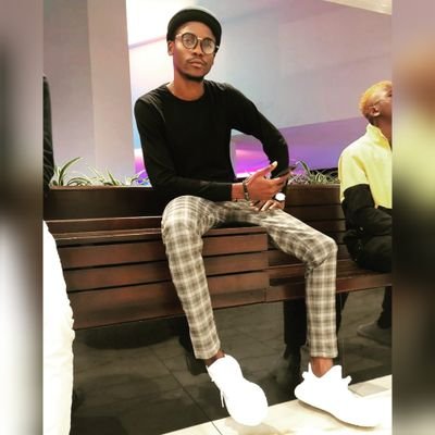 Omgsbethy's tweet photo. On this day,a rare gem was born,not only has he become one of my favorite OAP, he is among the few people I adore on and off this street๐ฏ Happy Birthday Dearest Kay โค๏ธ๐๐More wins and God's infinite grace upon you now and always!! @Mkaycee_ #TeamSDTS https://t.co/tUXsnz7rA0