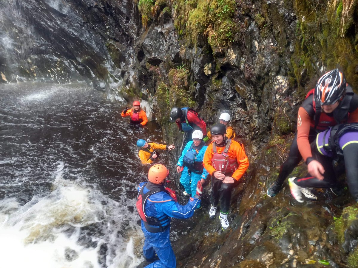 ActiveHighs's tweet image. A couple of great days staff training last week! #gorgewalking #myoutdoorcapital #outdooractivitiesfortwilliam #staycationscotland #fortaugustus #fortwilliam #lochness #scottishhighlands