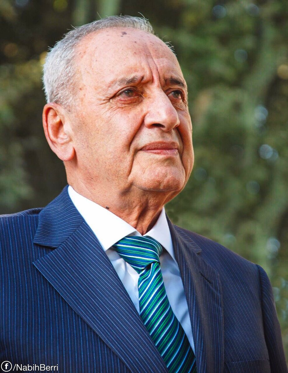 الرئيس #نبيه_بري : هناك في #القدس يُلتمس "الهلال" وتصنع سواعد المقدسيين "العيد الأكبر"، ولتوحيد الرؤى والجهود الوطنية الصادقة لانقاذ #لبنان