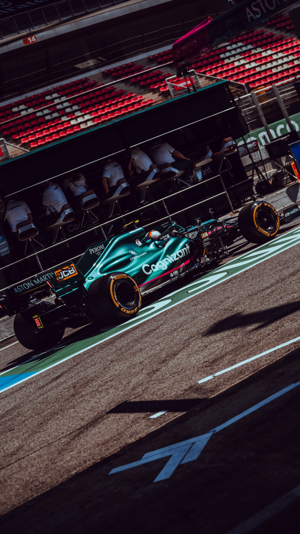Aston Martin Cognizant F1 Team If You Re Looking For A New Desktop Wallpaper We Ve Got You Covered Wallpaperwednesday T Co Pipta9b5y9 Twitter