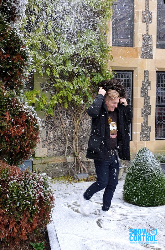 Snow Control tweet media