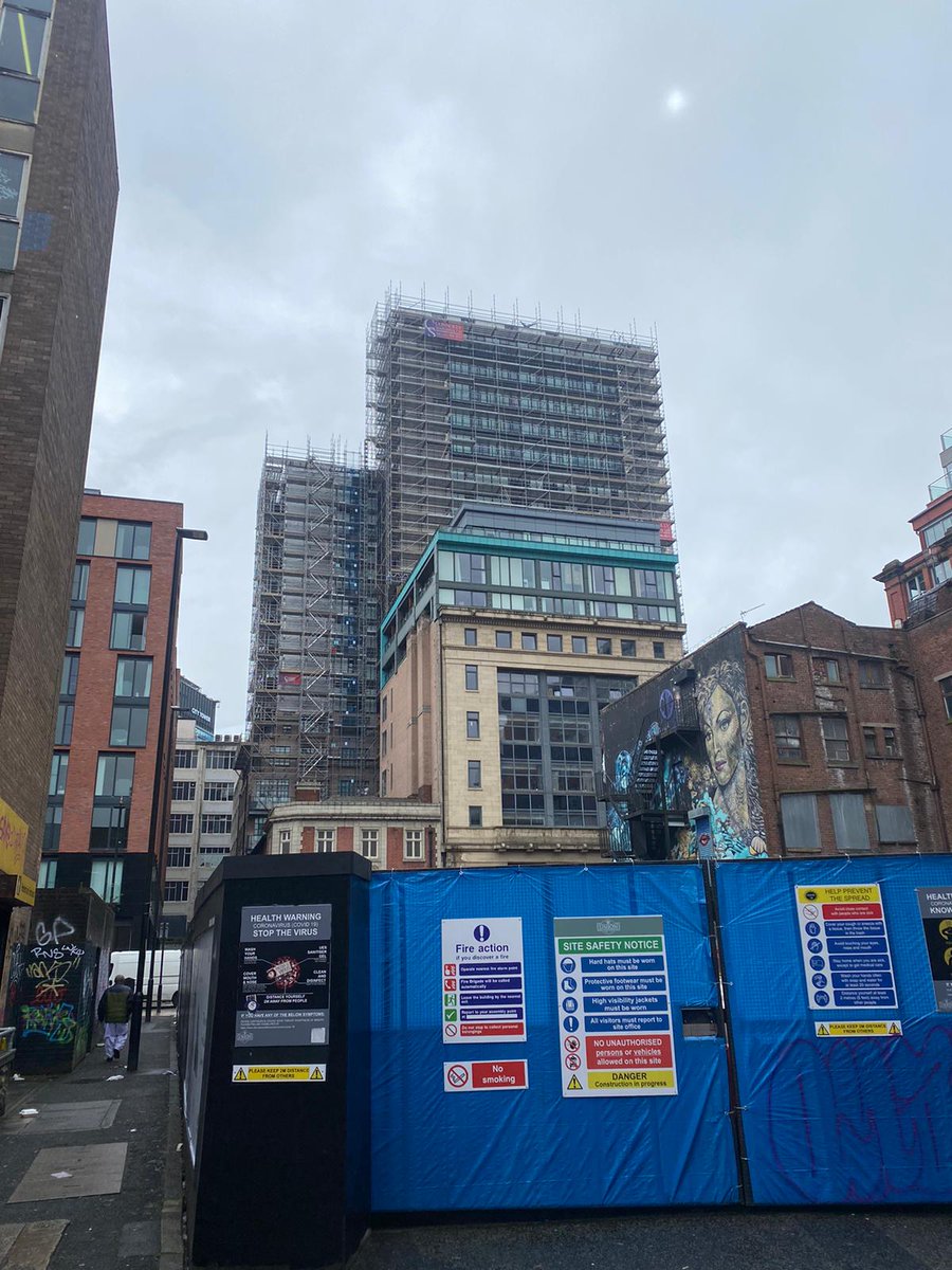 connolly_scaff's tweet image. Our works on The Lighthouse is looking fantastic this afternoon in Manchester

We are supplying access to facilitate the safe replacement of unsuitable cladding

#acmcladding #cladding #manchester #scaffolding #scaffold
