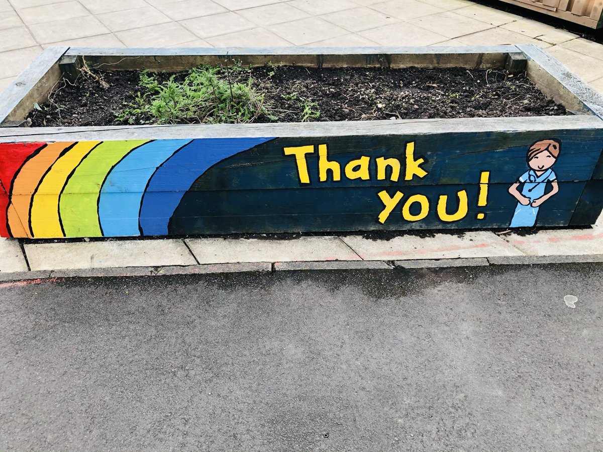 It’s #InternationalNursesDay and a few months ago <a href="/gillyparishart/">Gillian Parish</a> and <a href="/StPetersYr6/">St Peter's Year 6</a> made this wonderful tribute 💙 #NHS #Proud #TeamStPeters