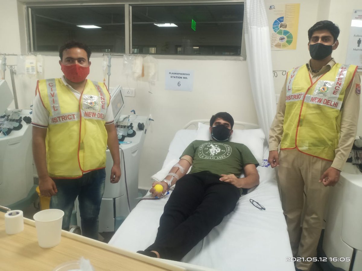 We thank and appreciate Sh Aditya for donating plasma to Sh Lalit Kumar through the efforts of Directorate of Civil Defence, Delhi <a href="/DelhiCD/">Delhi Civil Defence</a> on 12.05.2021. We request other donors to come forward and donate plasma. <a href="/divisionalcomm3/">Divisional Commissioner, GNCTD</a>  #DelhiFightsCorona #DelhiCDforPlasmaDonation