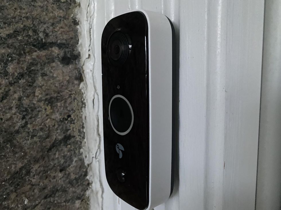 BestGFFF's tweet photo. See what features are included in the Toucan Video Doorbell. #homedesign #smartdevice  https://t.co/0rsOMdPDzI https://t.co/2aP5p5FAGk
