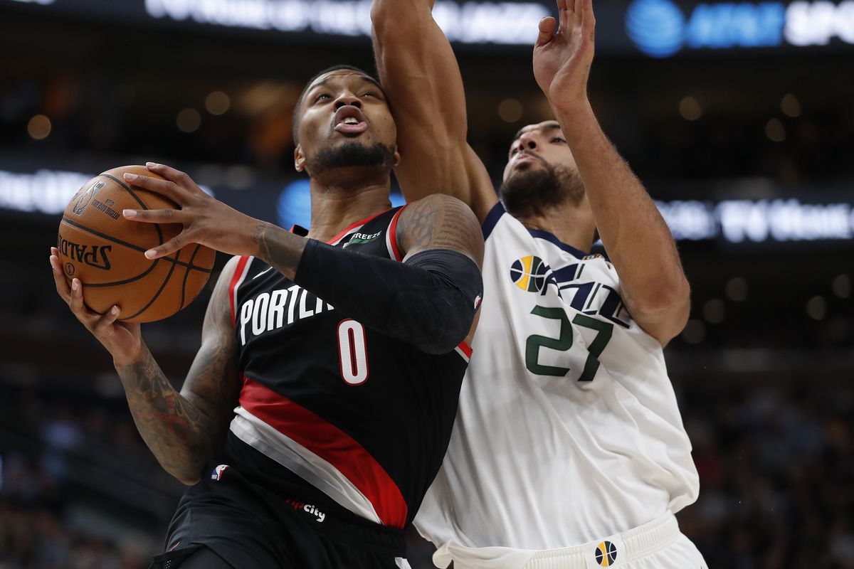 FeOTBpod's tweet photo. As you are getting geared up for the premiere of #Episode40 on @NetworkUnhinged coming up at the top of the hour we wanted to remind you we will be  back on the @Colorcastapp tonight for the battle of #SmallMarkets with @utahjazz vs @trailblazers #NBATwitter 7:30 MST start! https://t.co/8eH7AqgdRm