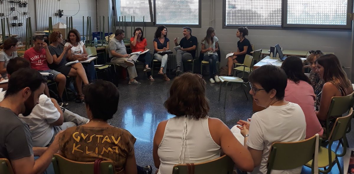 La Cátedra Reciplasa de la UJI apoya la formación ambiental del profesorado de la Red de Centros para la Sostenibilidad de Castelló catedrareciplasa.uji.es/es/2021/05/12/…