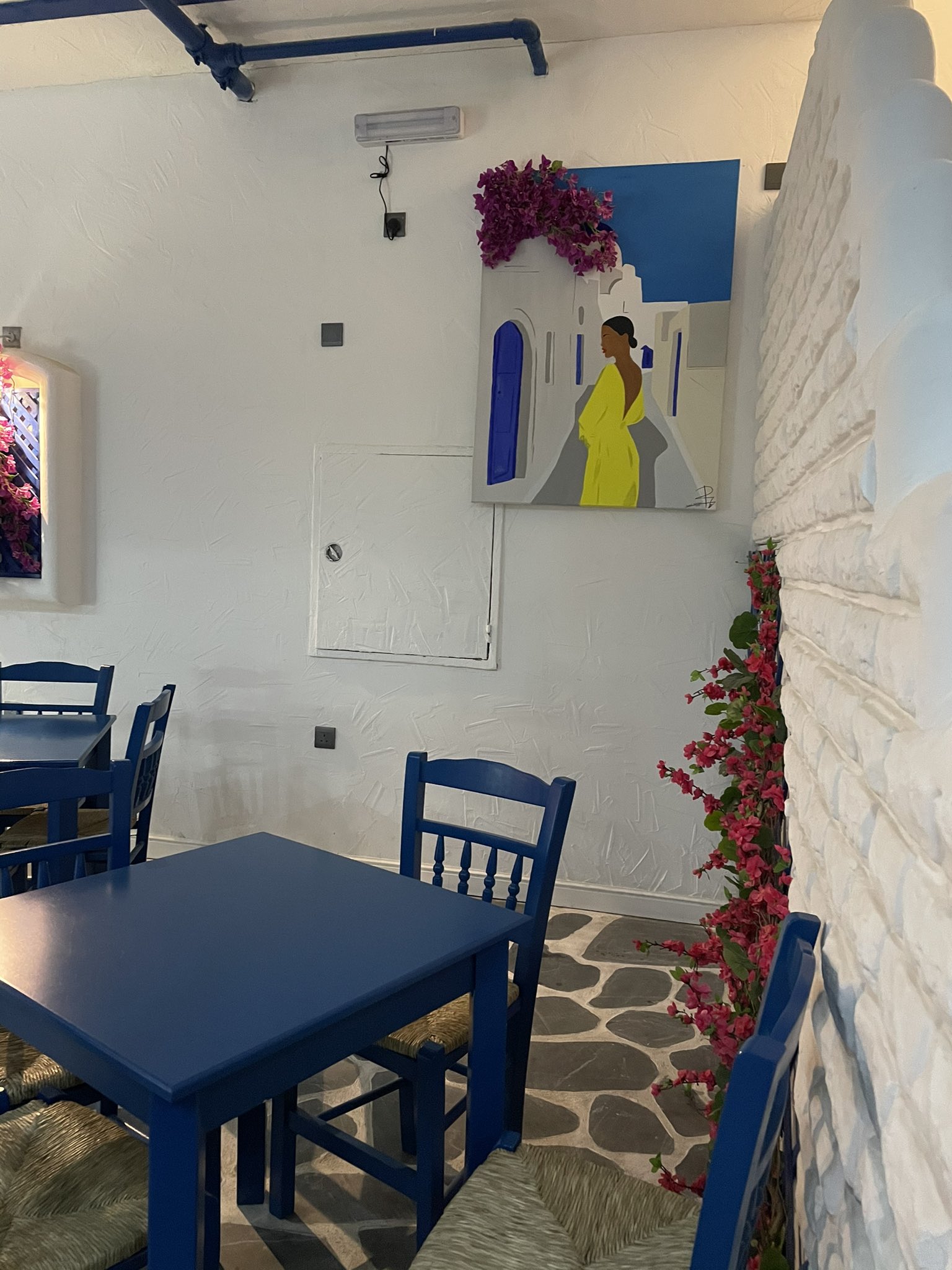 Downtown Riyadh On Twitter Cc Souvlaki Where Mykonos Meets Riyadh A Greek Restaurant In Riyadh Uthman Ibn Affan Rd An Narjis We Tried Their Greek Shawerma Cc S Souvlaki