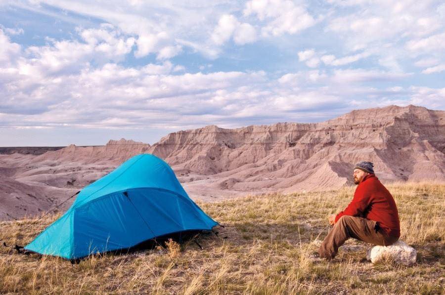 Talk about cool places to pitch your tent... @BadlandsNPS! 🥰 Here's a list of all the available campgrounds in the area: ow.ly/seDA30jZ7WR #campgrounds #RVparks #boondocking #RVtravel #RVdestination #RVtips