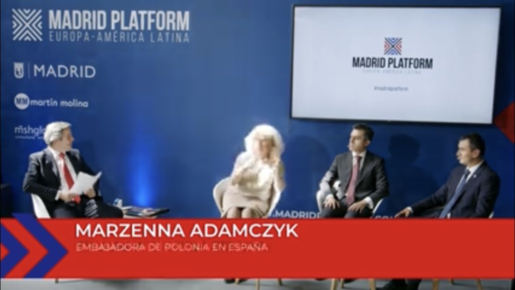 cchispanopolaca's tweet photo. Hoy mesa redonda Pro Negocio sobre #Polonia en @Madrid_Platform, con la Embajadora Marzena Adamczyk @PLenEspana, Wojciech Łopatkiewicz #PAIH, José María Alarcón #BancoSantander y moderador Fernando Borrachero Kieselack @borracherofer #hpih #pymes #AmericaLatina #Madrid #Europa https://t.co/tZDS4oO6AW