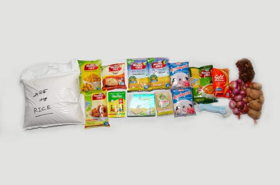 srinivasansha13's tweet photo. கொரோனா ஊரடங்கால் வேலைக்குச் செல்ல முடியாமல் வாழ்வாதாரம் இழந்து தவிக்கும் மக்களுக்கு கைகொடுக்கும் வகையில் கிருஷ்ணகிரி மாவட்ட #ரஜினிமக்கள்மன்றம் சார்பில் நிவாரணப் பொருட்கள் வழங்கப்பட உள்ளது.@rajinikanth https://t.co/ouXdb0dVVM