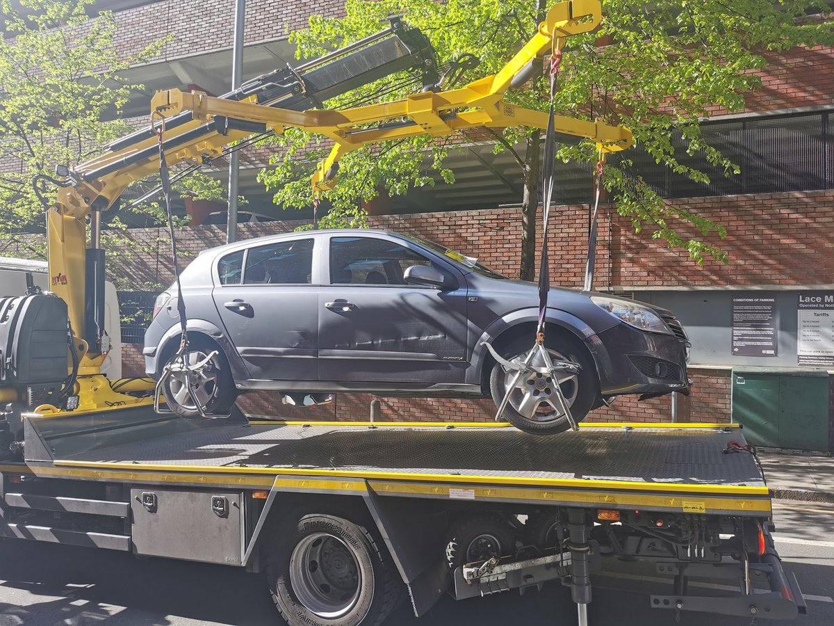 CaFNottmCity's tweet photo. A sight I like to see courtesy of @ParkingTeamNttm & @CP_VehiclePound, especially on a #Wednesday
#BlueBadge on display being misused amongst other things.
#Teamwork to #StopMisuse #RightPlaceAtTheRightTime https://t.co/qVP9rVaGqP