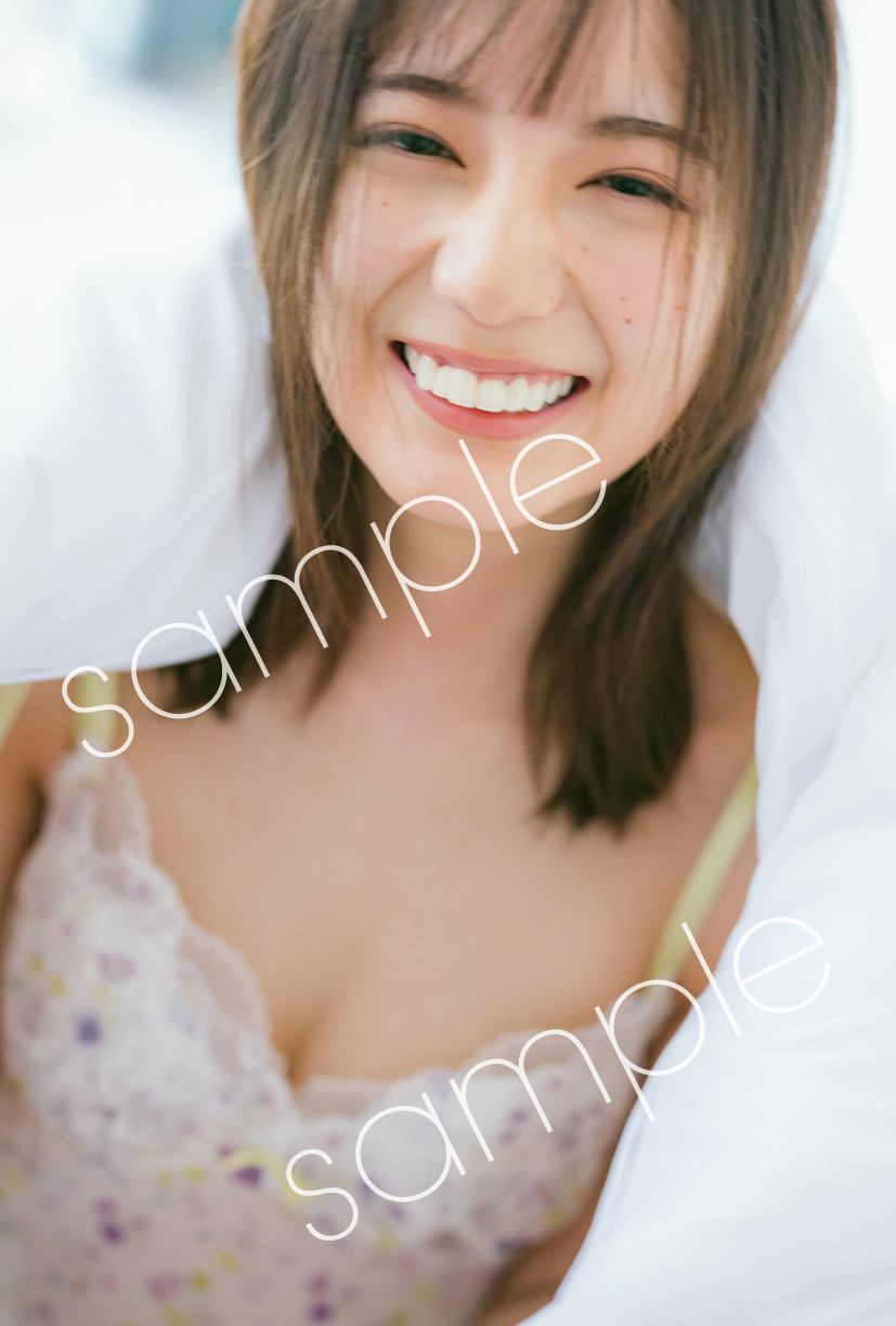 小坂菜緒 ポストカード TRIANGLE magazine on X: 