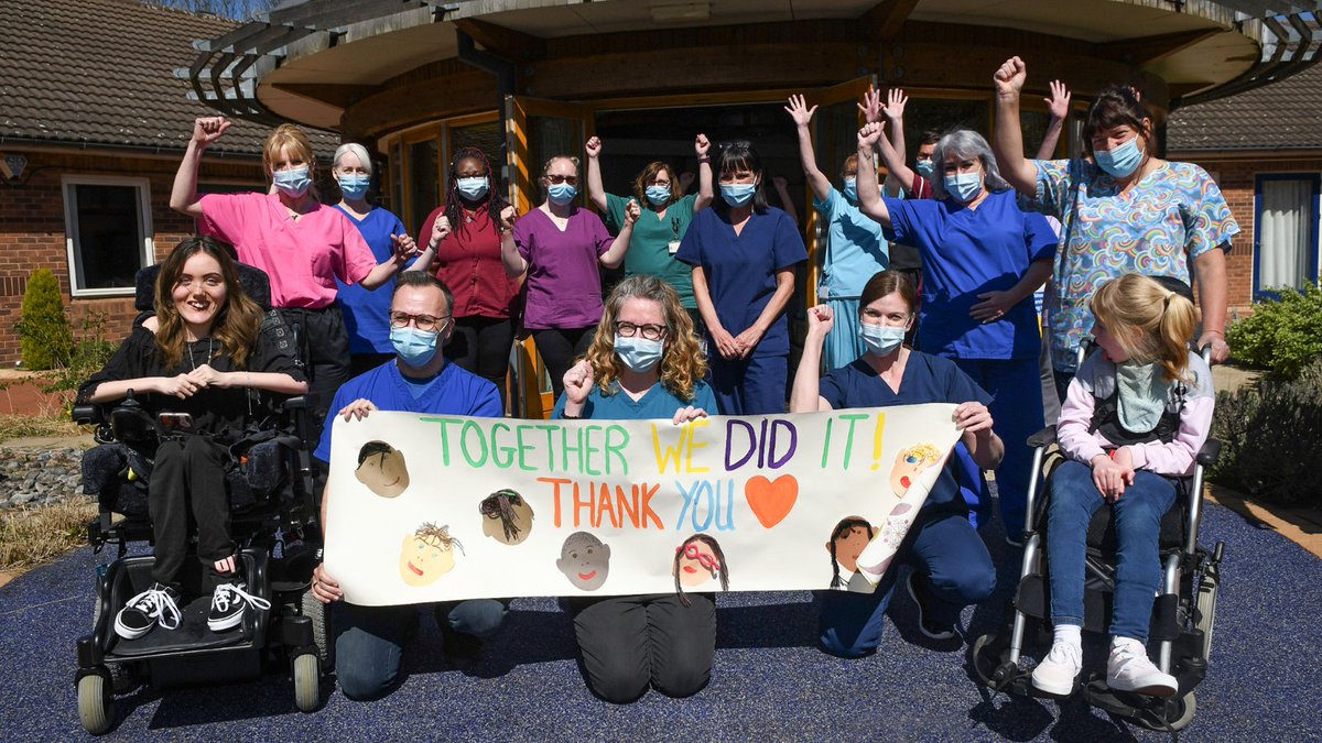 AcornsHospice's tweet image. How it started vs. how it's going 

Acorns in the Black Country is 21 today! 

#blackcountry #happybirthday #21today