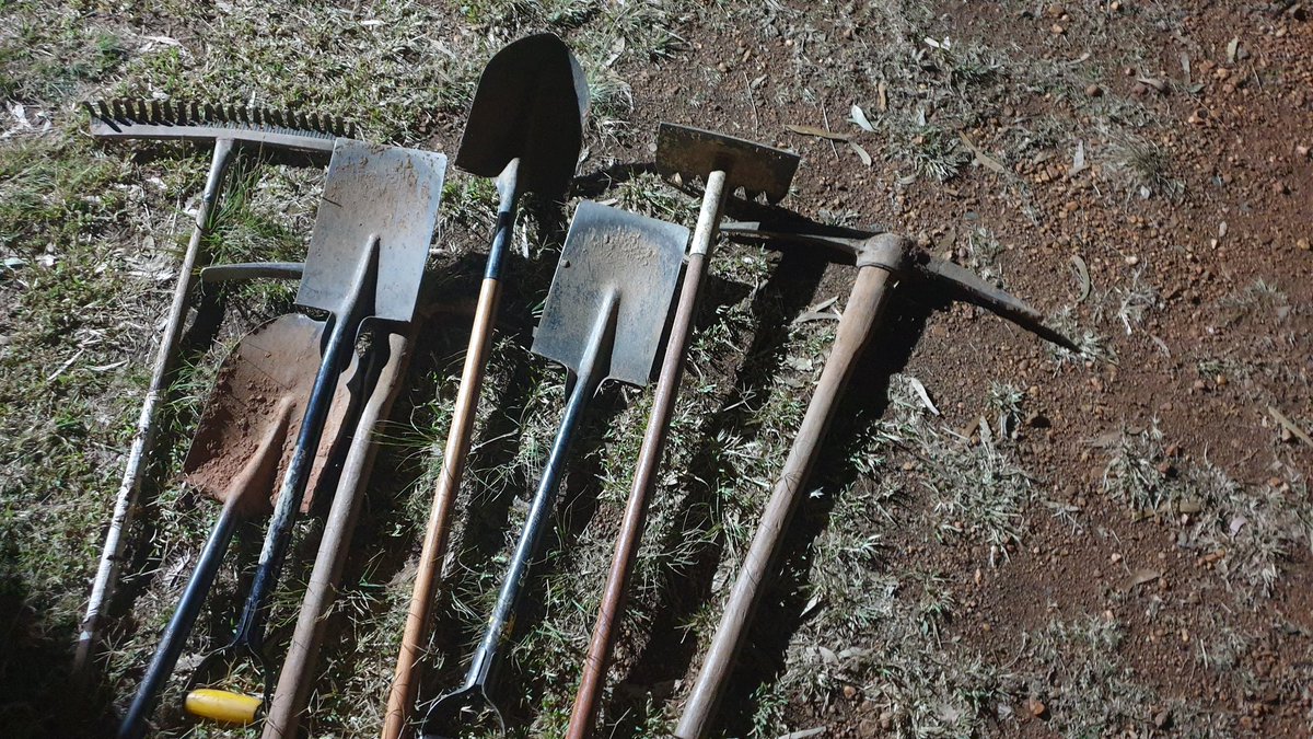 Soil - has its own story 

You get to share it 

Remember that

#SoilSearching 

#HandBuilt 
#DRI