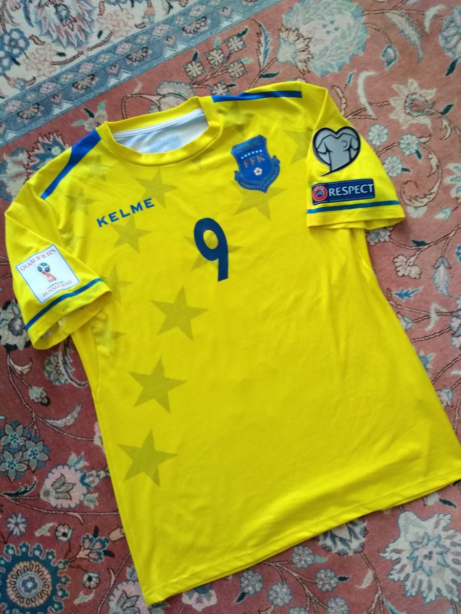 FarAwayFootball's tweet photo. Unpacking some shirts, and remembered that @TheKitsman was doing #KELMEWeek🐾. Just wanted to join in the chorus singing @Kelmesports' praises!

🇽🇰 - #Kosovo National Team 2018 WCQ @FFK_KS Player Issue (Bersant Celina)

🇳🇵- #Nepal National Team
🇳🇵 - Manang Marshyangdi Club (MMC) https://t.co/zOX17lR3ws