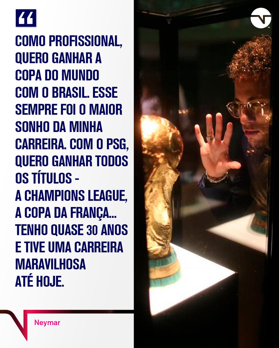 TNTSportsBR's tweet image. 🏆🇧🇷 Traz uma Copa do Mundo para gente, @neymarjr! Nunca te pedi nada! 🤣 
.
Crédito: Revista GQ