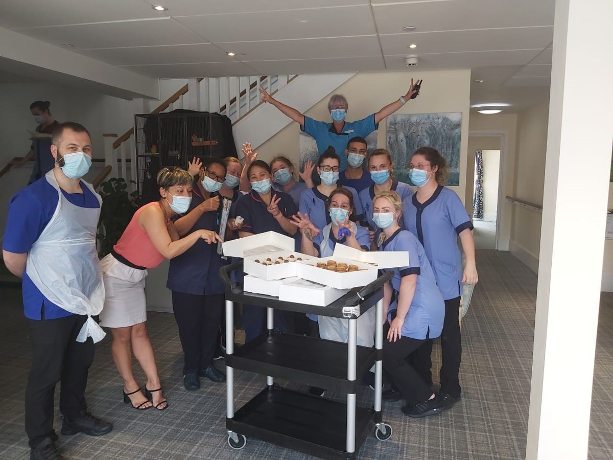 LVCareGroup's tweet photo. Happy #InternationalNursesDay2021 to all of our staff here at LV Care Group! A small gift of our appreciation from the directors delivering 280 cupcakes to all staff to celebrate. Pictured below are our #LvCareChevalRoc team 😀 https://t.co/3RJKIeo9uV