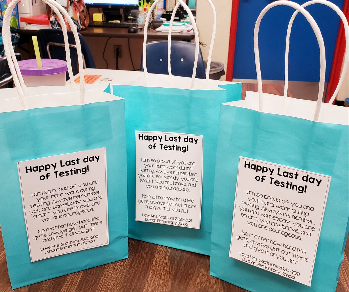 APGeathers's tweet photo. Last day of testing with my 4th grade small group sweet hearts. Words of encouragement for life and a bag of treats because I love them and they have worked so hard.
#onlyatdunbar #FSAtesting #SG https://t.co/JztVtksOyL