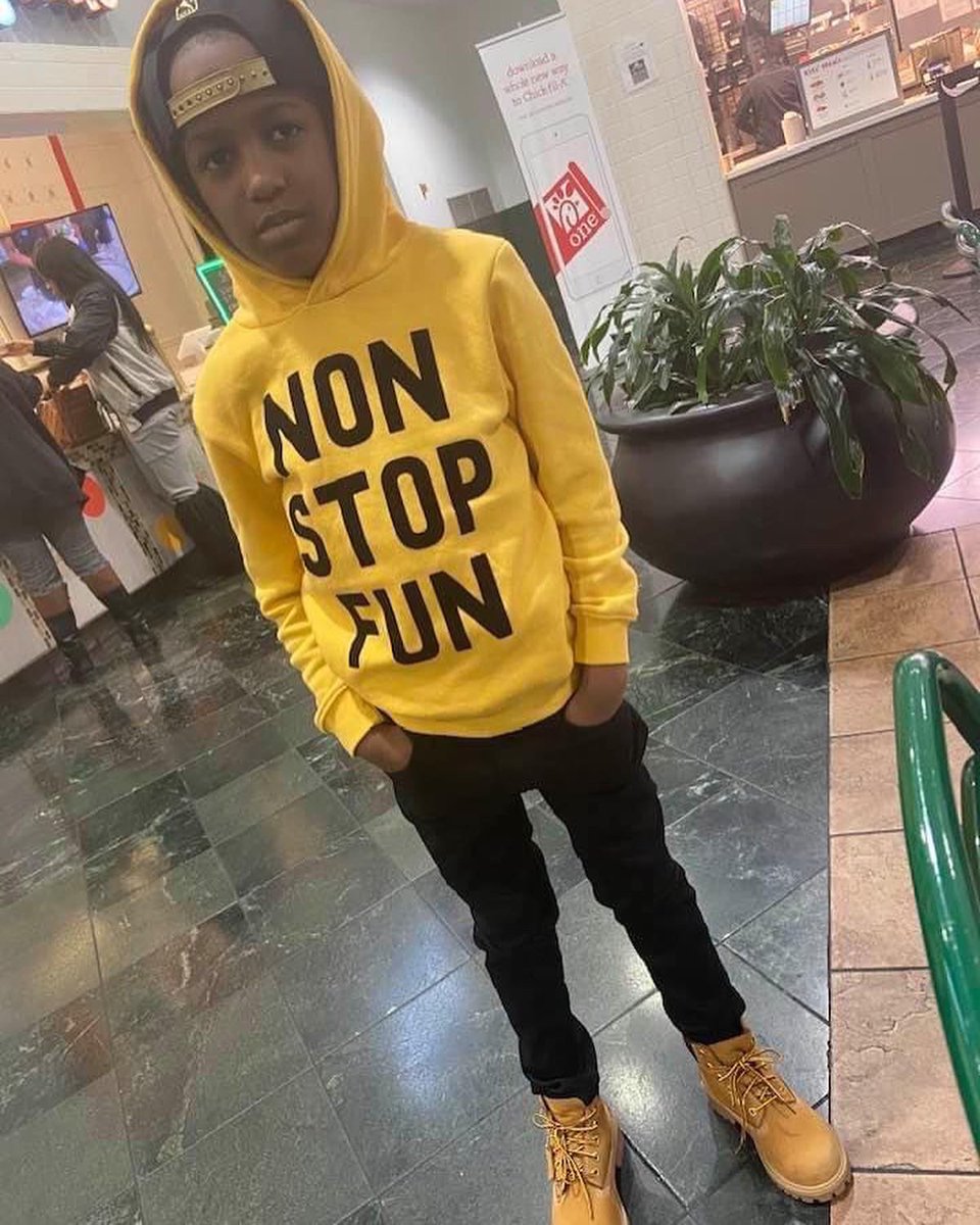jae_fitz's tweet photo. Y’all help me wish one of the coolest, smartest, and sneakiest kids I know a happy 9th birthday!! #MyLilFlyGuy #KTre https://t.co/th38P3pzBZ
