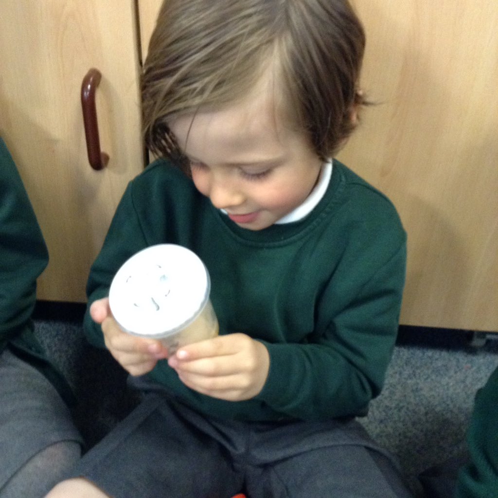 DucklingClass's tweet image. Introducing our new class pets! Some very hungry caterpillars 🐛🐛 @TheAntsClass