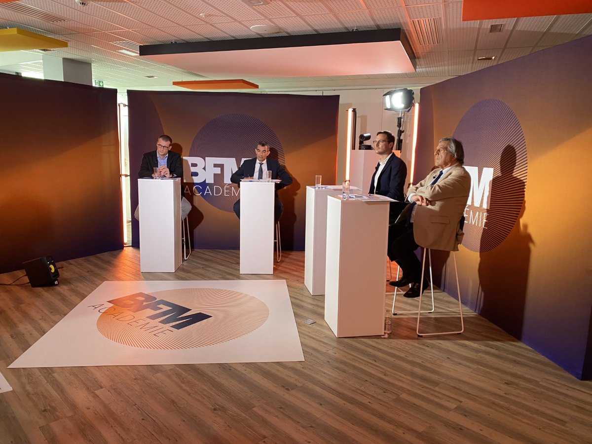 La saison 16 de la <a href="/bfmacademie/">BFM Académie</a> est lancée ! 
<a href="/VillagebyCaCe/">VillagebyCa-Centrest</a> nous recevons aujourd'hui le tournage des castings. 

#bfmacademie #bfmbusiness #startup #eco #business #innovations <a href="/Credit_Agricole/">Groupe Crédit Agricole</a>  <a href="/ca_centrest/">Crédit Agricole Centre-est</a>  <a href="/bfmbusiness/">BFM Business</a>