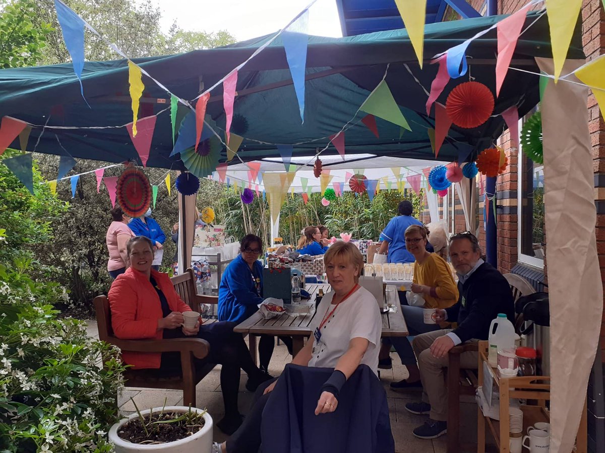 DSDivisionGHT's tweet image. A massive thanks to all OUR FANTASTIC Nurses within D&amp;amp;S Division - Happy Nurses Day @gloshospitals @JudithHDP @khellier @cullerne873 @joanneh13753167