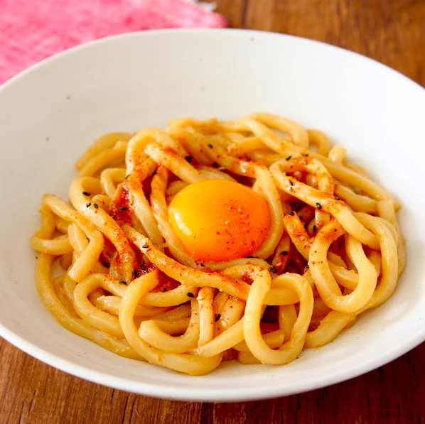 びっくりするほど簡単に作れちゃう！絶品冷凍うどんレシピ！