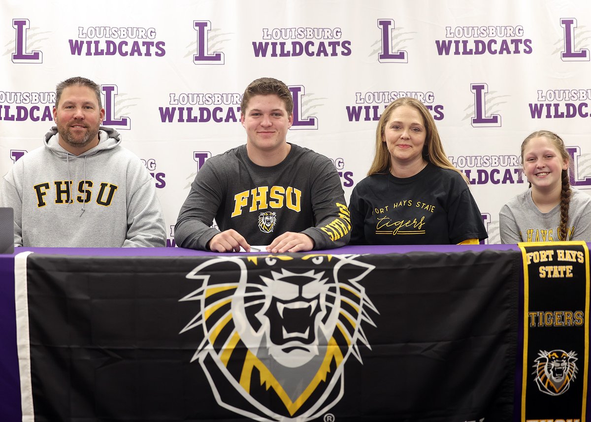Senior Alec Younggren made it official in front of family and friends as he signed to play football at Fort Hays State. Younggren was a first-team All-Frontier League player and an all-state selection. He was also a state runner-up in wrestling. Congrats Alec and best of luck!