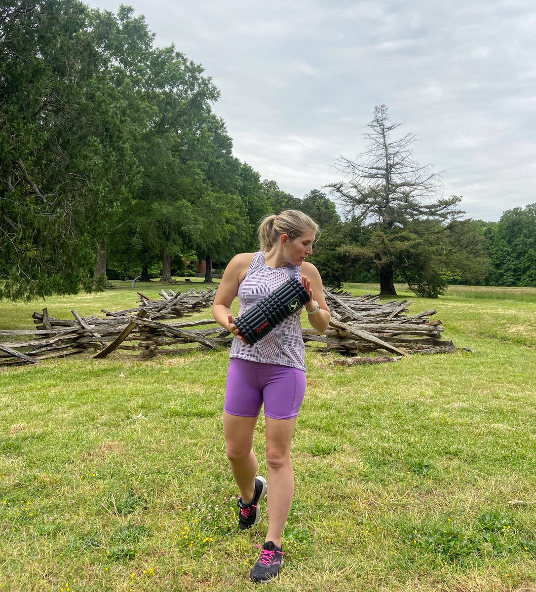 heartswontlie14's tweet photo. Happy National Foam Rolling Day! Let’s roll it out! 

@CALIAbyCarrie @DICKS @TPtherapy #caliabycarrie #nationalfoamrollingday https://t.co/Lo3yDwOMtM