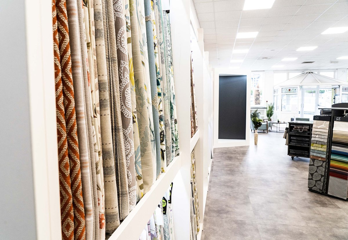 thisisenvisage's tweet photo. We popped back over to @BarnesBlinds in Kidsgrove today to take some professional photographs of the work completed. It looks fantastic!
.
.
.
.
.
#envisageassociates #barneswindowblinds #shopfit #photographs #shoprefurbishment @BarnesBlinds https://t.co/aHQTyR5KJs