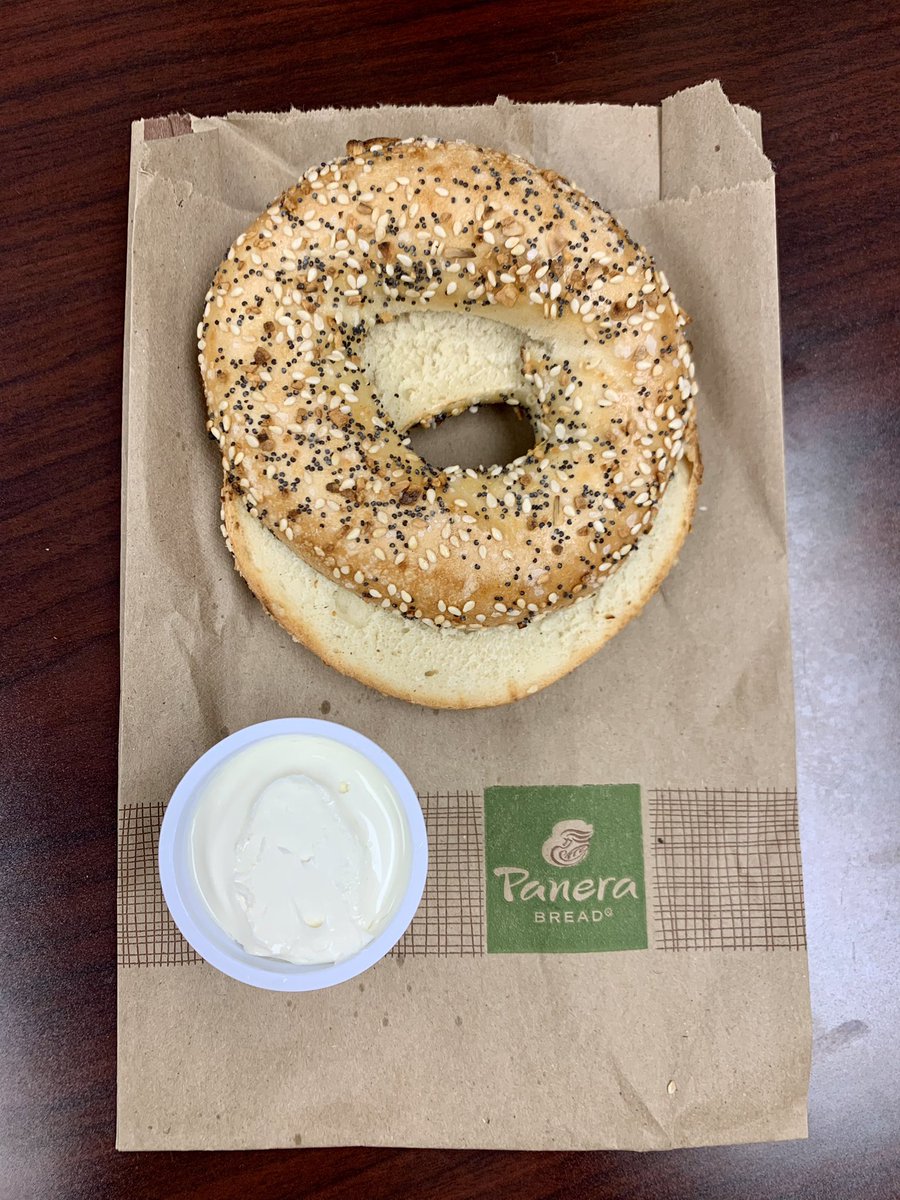 JLDundr's tweet photo. Dear @panerabread I love your food BUT you guys need to change up the cream cheese! We need a wide/flat cream cheese container so drag my bagel easily across it! #FirstWorldProblems #SouthCarolina https://t.co/wnPCcRVIfM