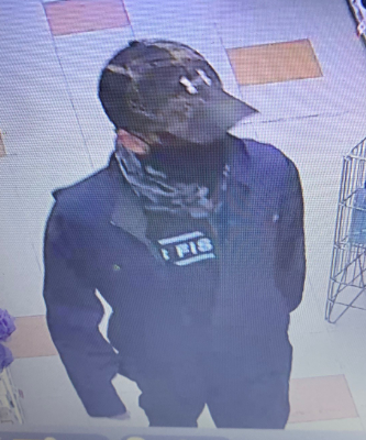 RCMPNS's tweet photo. RCMP responds to armed robbery #SheetHarbour https://t.co/K3Ke8vyR4F https://t.co/57USRPYXUv