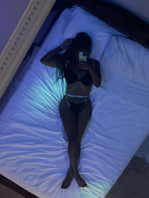 😏😏😏 https://t.co/xwsQyTPlvg