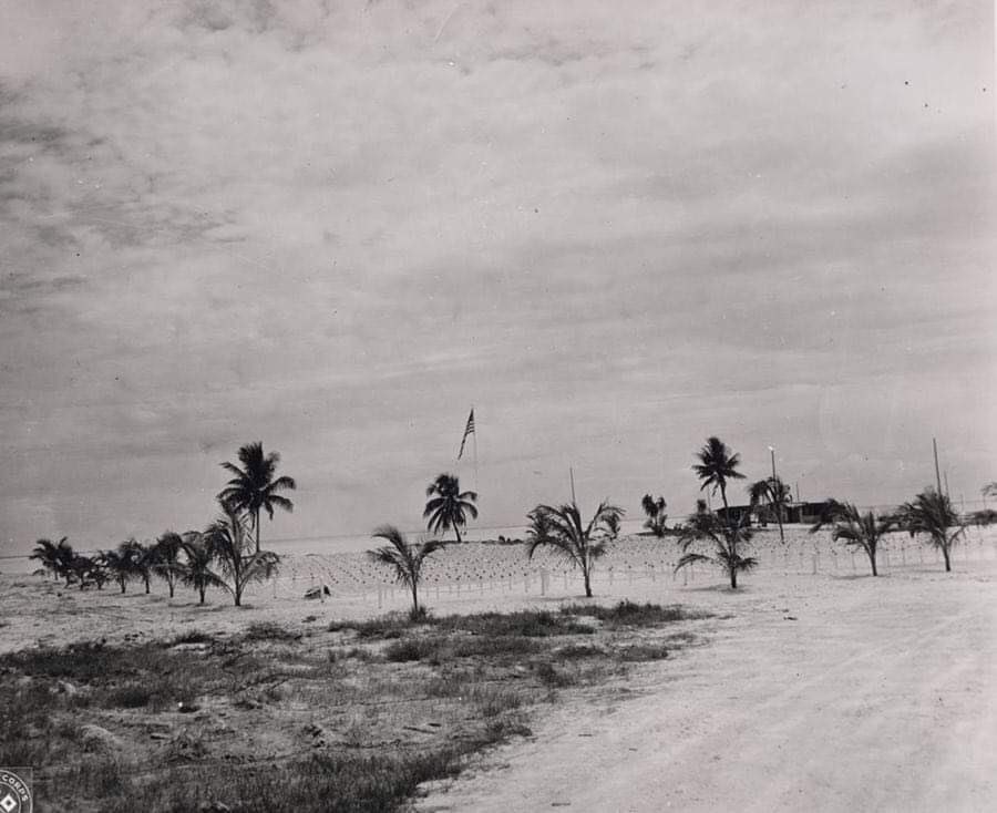 History_Flight's tweet photo. Lone Palm Cemetery was created by the Army’s 604th Co. in 1946. The individuals consisted of half of the men killed on Tarawa in 1943. These men were eventually brought back to US soil in 1947.

#ww2 #pacific #tarawa #AGRC #lonepalmcemetery #findingthefallen #historyflight https://t.co/wONJqBdTMl