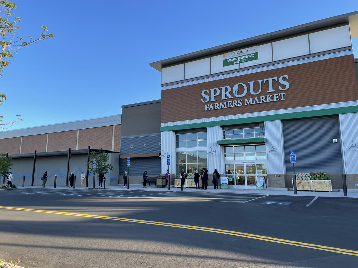 NEW BUSINESS: Sprouts opens this morning on Plumb Lane! People are already waiting to get inside! <a href="/KOLO8/">KOLO8</a> <a href="/CityofReno/">City of Reno</a> <a href="/sproutsfm/">Sprouts</a> #New #Reno