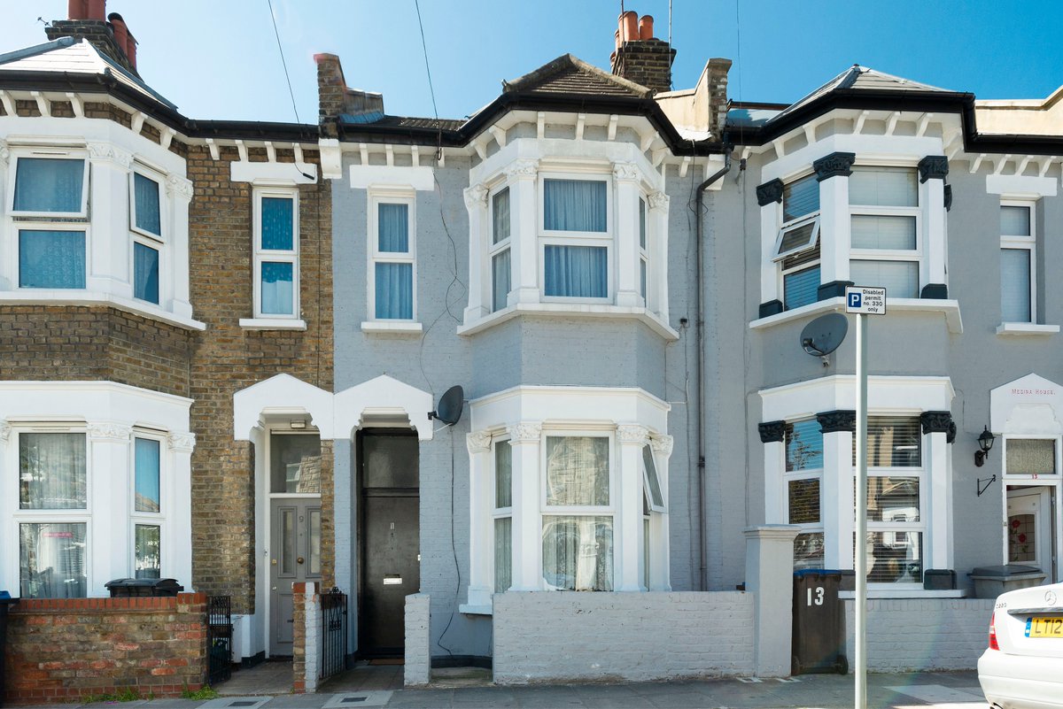 Jaffray_Estates's tweet photo. #FORSALE | RAVENSWORTH ROAD, KENSAL GREEN, NW10
A rare opportunity to acquire this freehold Victorian terrace house in a quiet street with huge potential to extend &amp; improve | £950,000 | Call 020 3091 9311 
#HouseForSale #LondonProperty #KensalGreen #NW10 https://t.co/iYIXfjGWQH