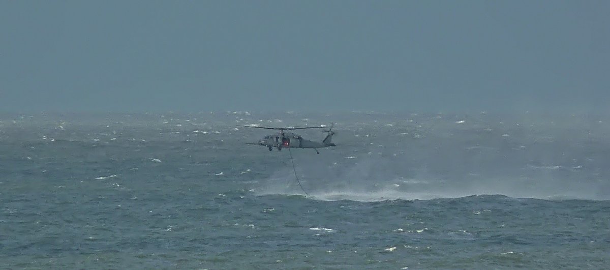 A little look back to Nov. 2013. Pave-Hawk HH-60G on a training exercise off Sheringham. 
Then sadness. https://t.co/QeNT4BE1Ct https://t.co/UEBxCqbbmU